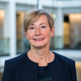Portrait Prof. Dr. Beate Kampmann Charité – Universitätsmedizin Berlin